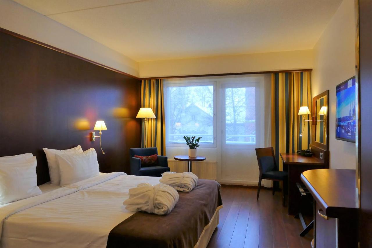 Hotel Kalliohovi Rauma Esterno foto