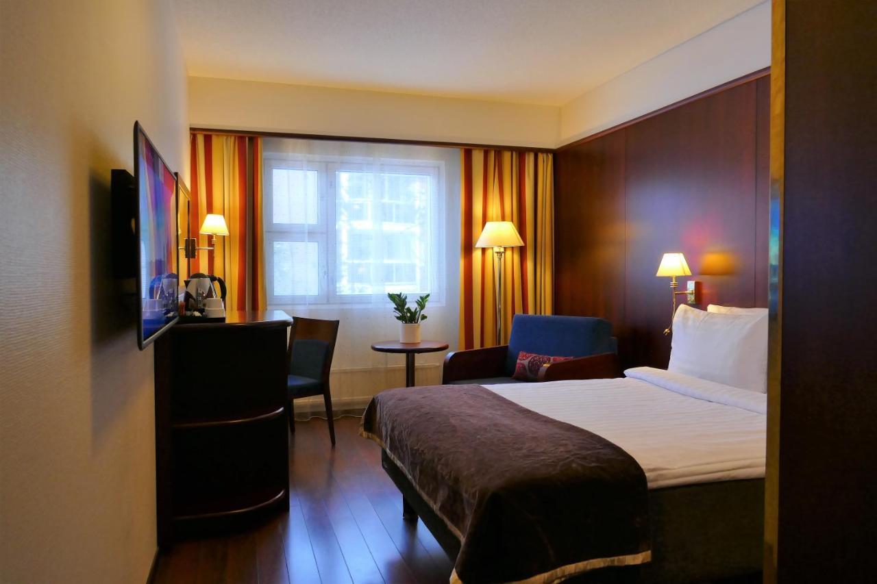Hotel Kalliohovi Rauma Esterno foto